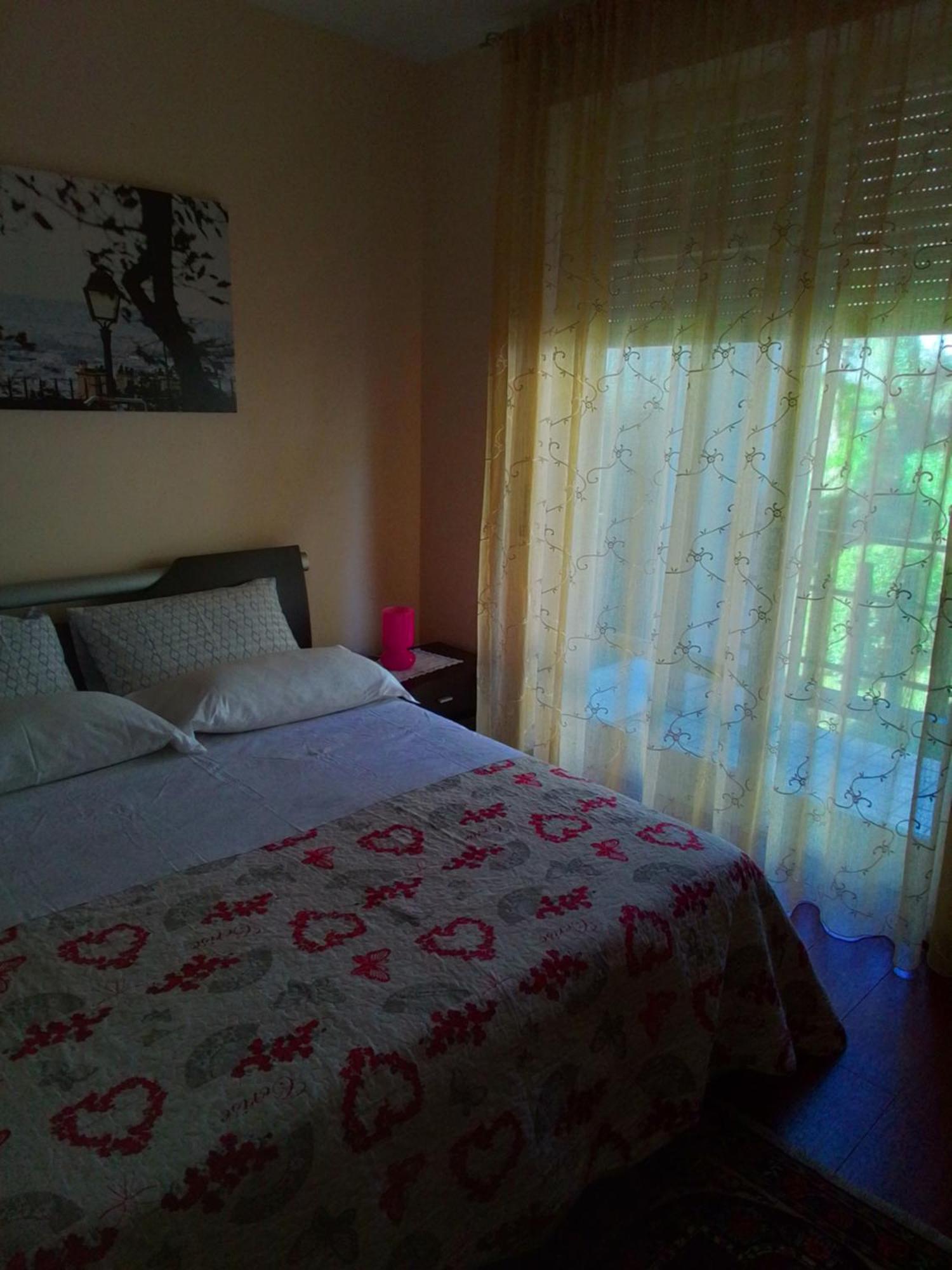 Sul Lungo Lago Da Tatiana B&B Dagnente Exterior photo